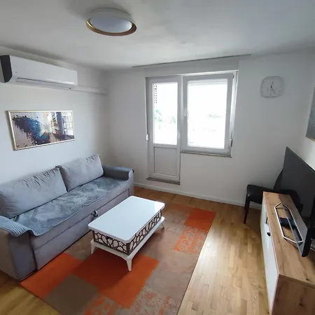 Apartment Mika *